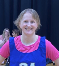 Photo of Leanna smiling